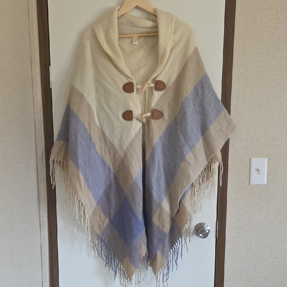 Cato Soft Cream Knit Wrap